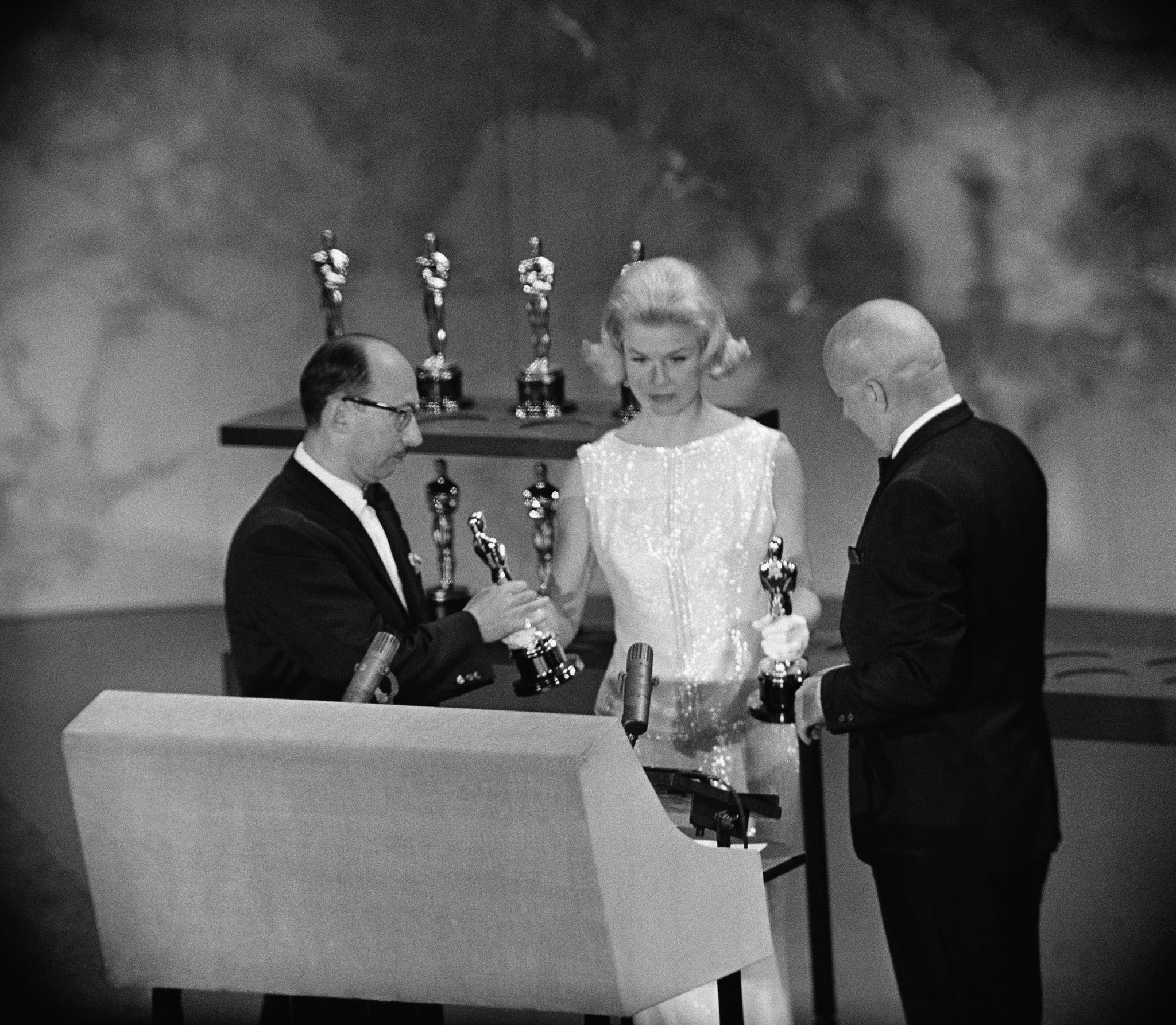 Doris Day presents Oscars to Sammy Cahn, left, and Jimmy Van Heusen, who wrote the song 